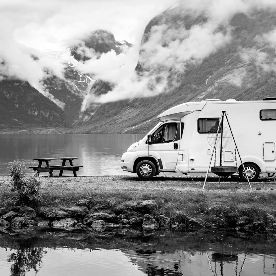 Sicher unterwegs – mit dem passenden Schutz für Ihr Campingfahrzeug.
Camping steht für Freiheit und unvergessliche Reiseerlebnisse. Damit Sie Ihre Zeit unterwegs sorgenfrei genießen können, sollte auch der Versicherungsschutz passen.
Mit dem VHV KLASSIK-GARANT 2.0 profitieren Sie von leistungsstarken Haftpflicht-, Teil- und Vollkaskoleistungen für Ihr Wohnmobil oder Ihren Wohnwagen.
Neu: Mit der optionalen Campinginhaltsversicherung können zusätzlich Campingmöbel, Reisegepäck und weitere mitgeführte Gegenstände abgesichert werden.
Mehr Informationen finden Sie über den Link in meiner Bio.
Sie möchten mehr über die Absicherung Ihres Wohnmobils oder Wohnwagens erfahren?
Ich berate Sie gerne persönlich.
